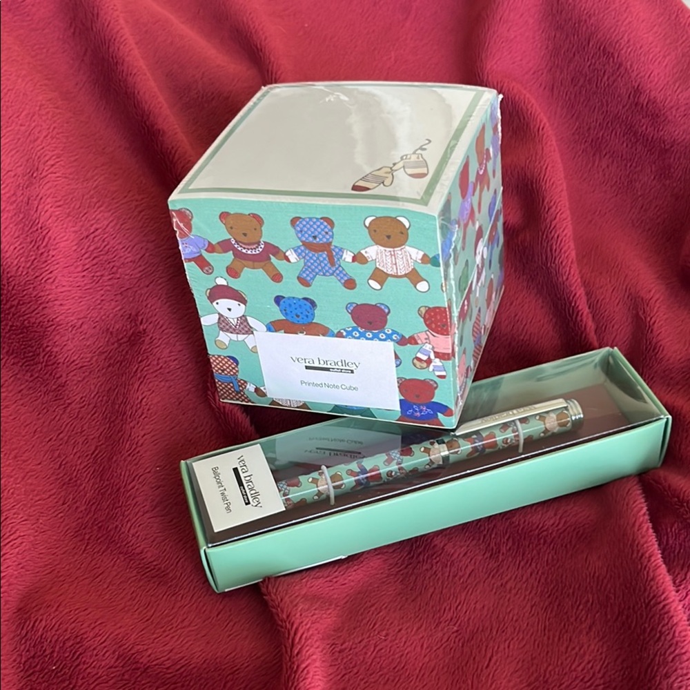 Vera Bradley Printed Note Cube and Pen Set - Green